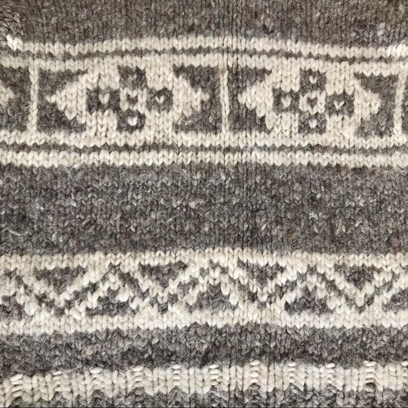 Vintage cowichan wool sweater size S/M - Picture 7 of 10